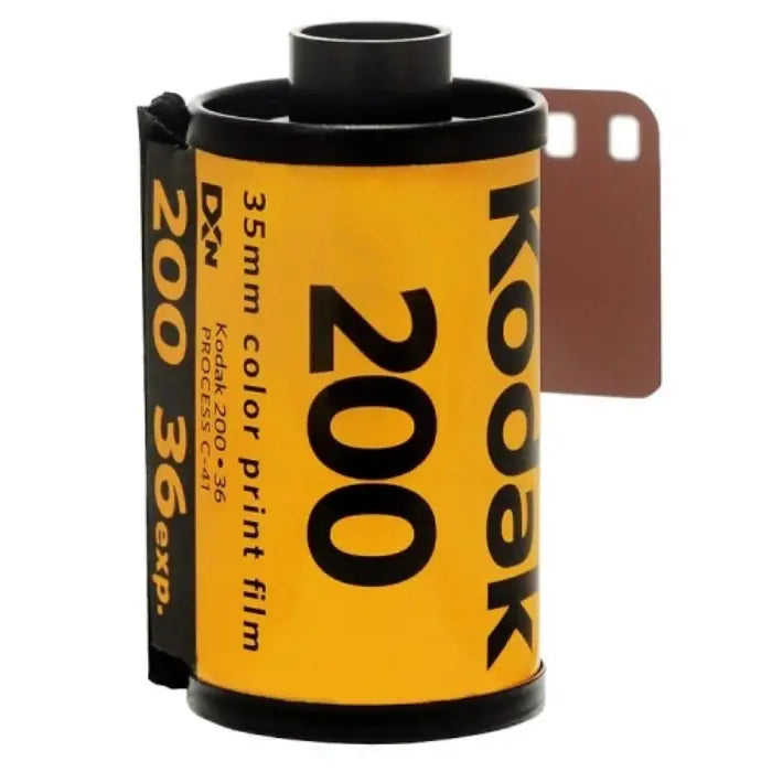 Kodak Gold 200 Color Negative Film (36 Exposure)