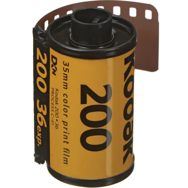 Kodak Gold 200 Color Negative Film (36 Exposure)