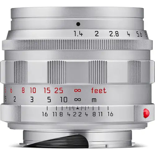 Leica Summilux-M 50mm f/1.4 Lens (Silver Chrome Finish)