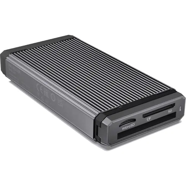 SanDisk PRO-READER Multi Card Reader