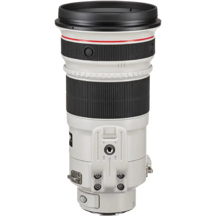 Canon EF 300mm f/2.8L IS II USM Lens