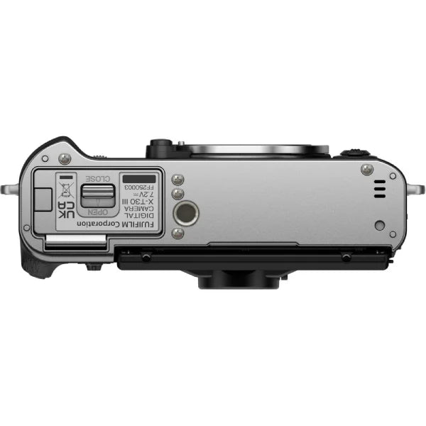 Fujifilm X-T30 III Mirrorless Camera with 13-33mm f/3.5-6.3 Lens (Silver)