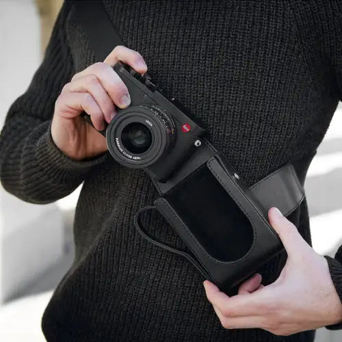 Leica Q2 Holster (Black Leather)