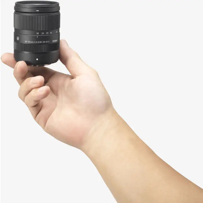 Sigma 18-50mm f/2.8 DC DN Contemporary Lens (Sony E)